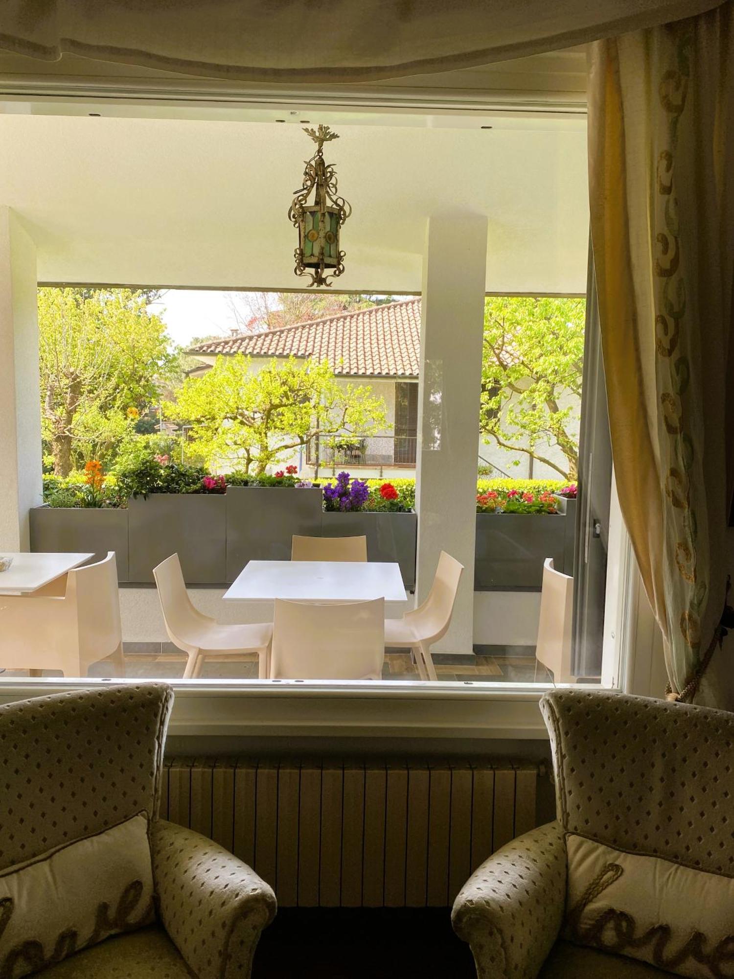 B&B Villa Tersius Trezzano sul Naviglio Bagian luar foto